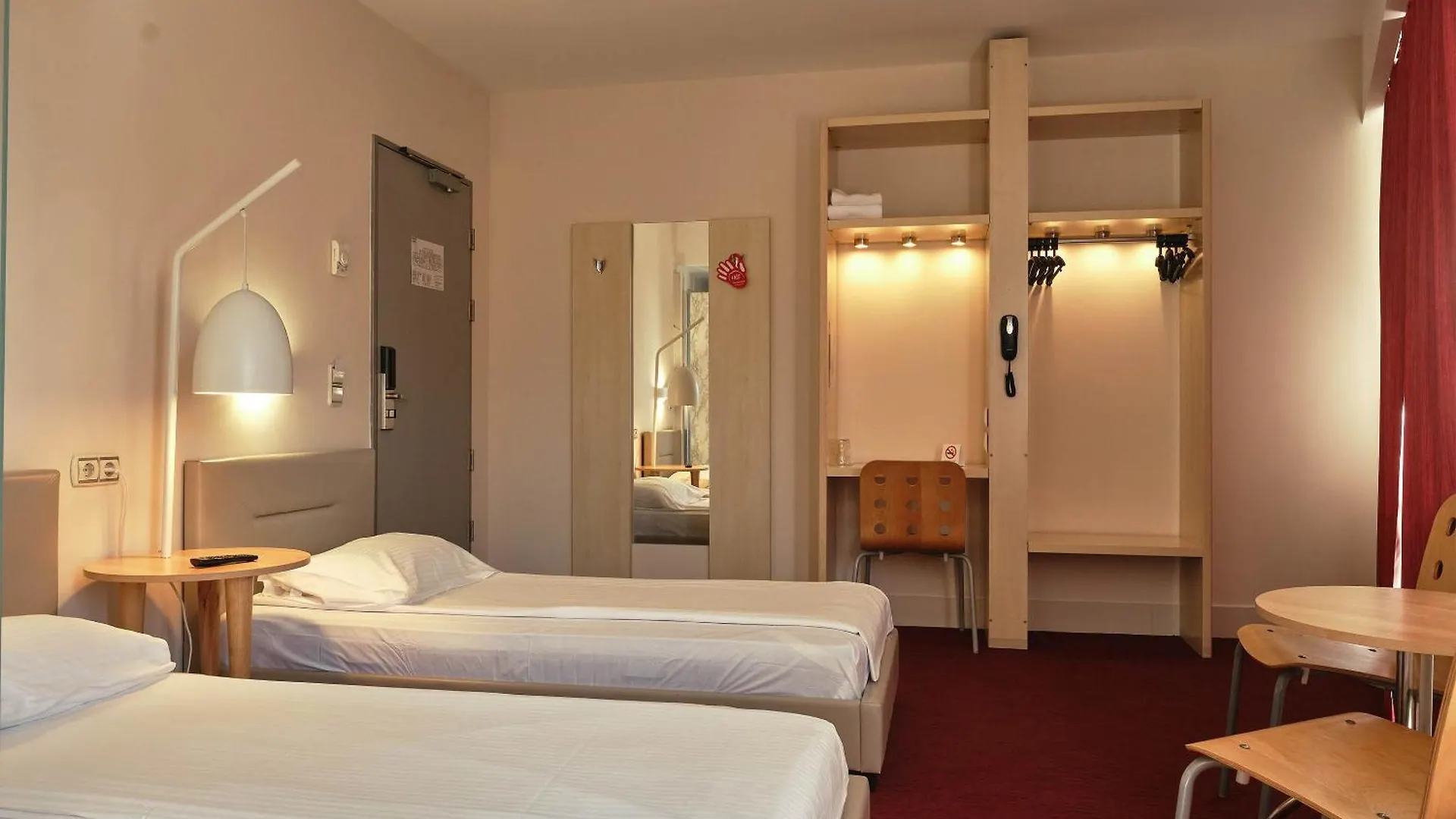 Hello Hotels Bucuresti Gara De Nord Roménia