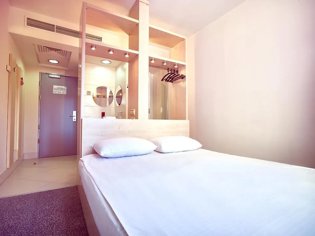 Hello Hotels Bucuresti Gara De Nord  Bucareste