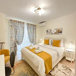 Sunrise Center Bucharest
