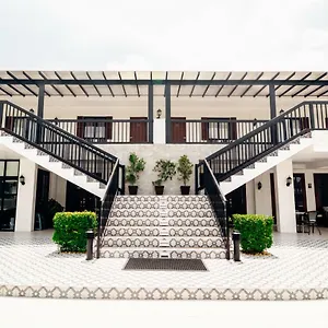 Hotel The Mansion