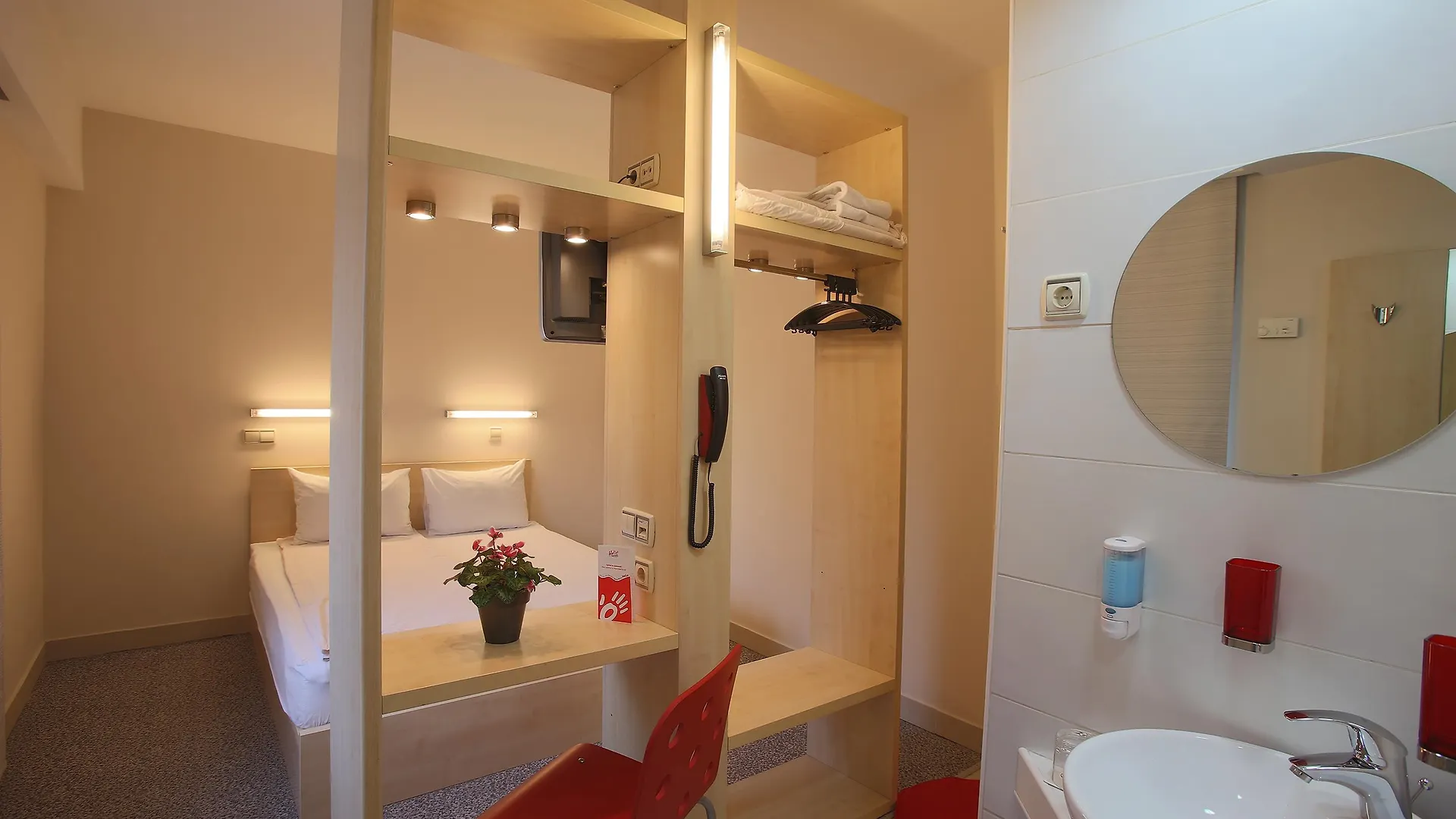 Hello Hotels Gara de Nord Boekarest Roemenië