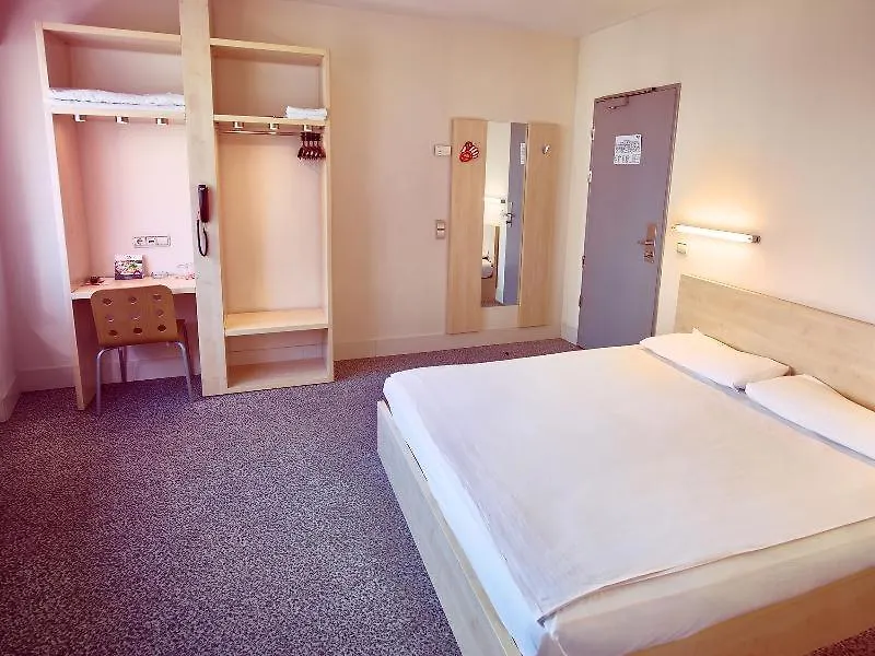 Hello Hotels Bucuresti Gara De Nord  Бухарест