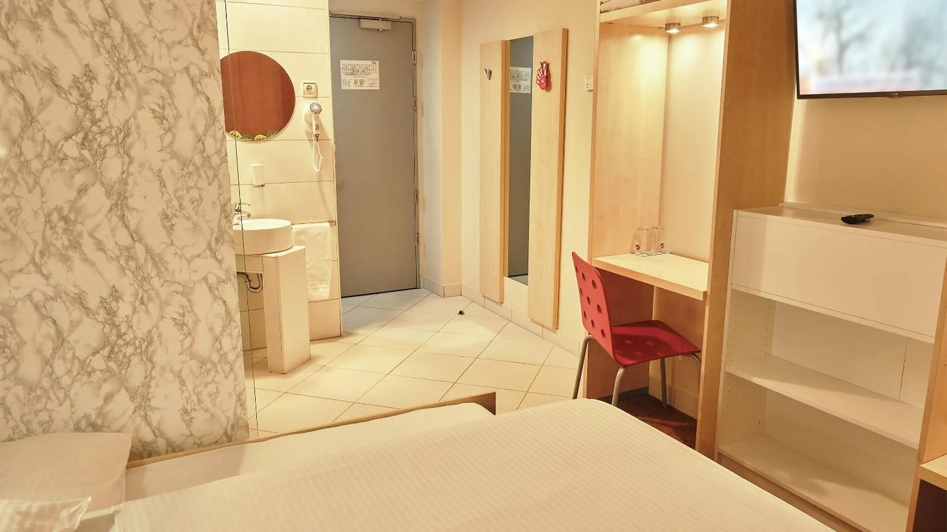 Hello Hotels Bucuresti Gara De Nord  Bukarest