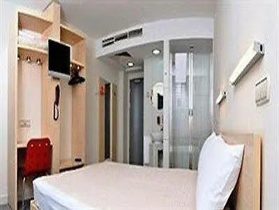 **  Hello Hotels Gara de Nord Boekarest Roemenië